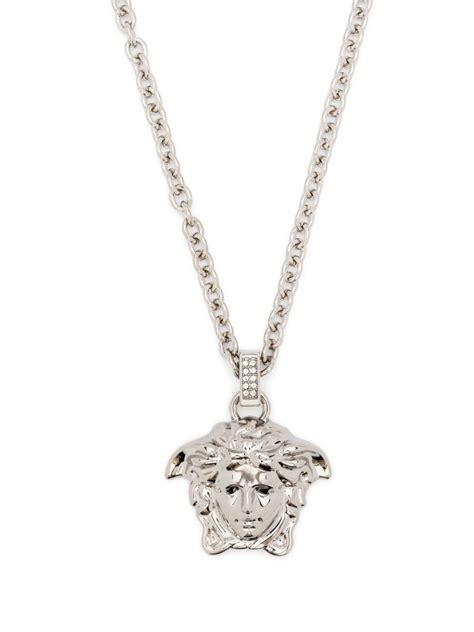 versace kette mit versace anhenger|Versace Medusa in Modeschmuck.